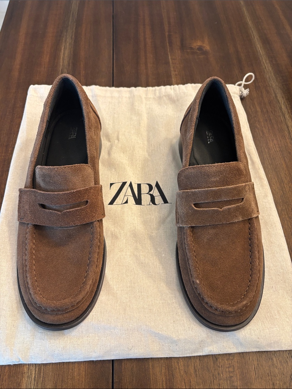 Zara Women’s Suede Loafers